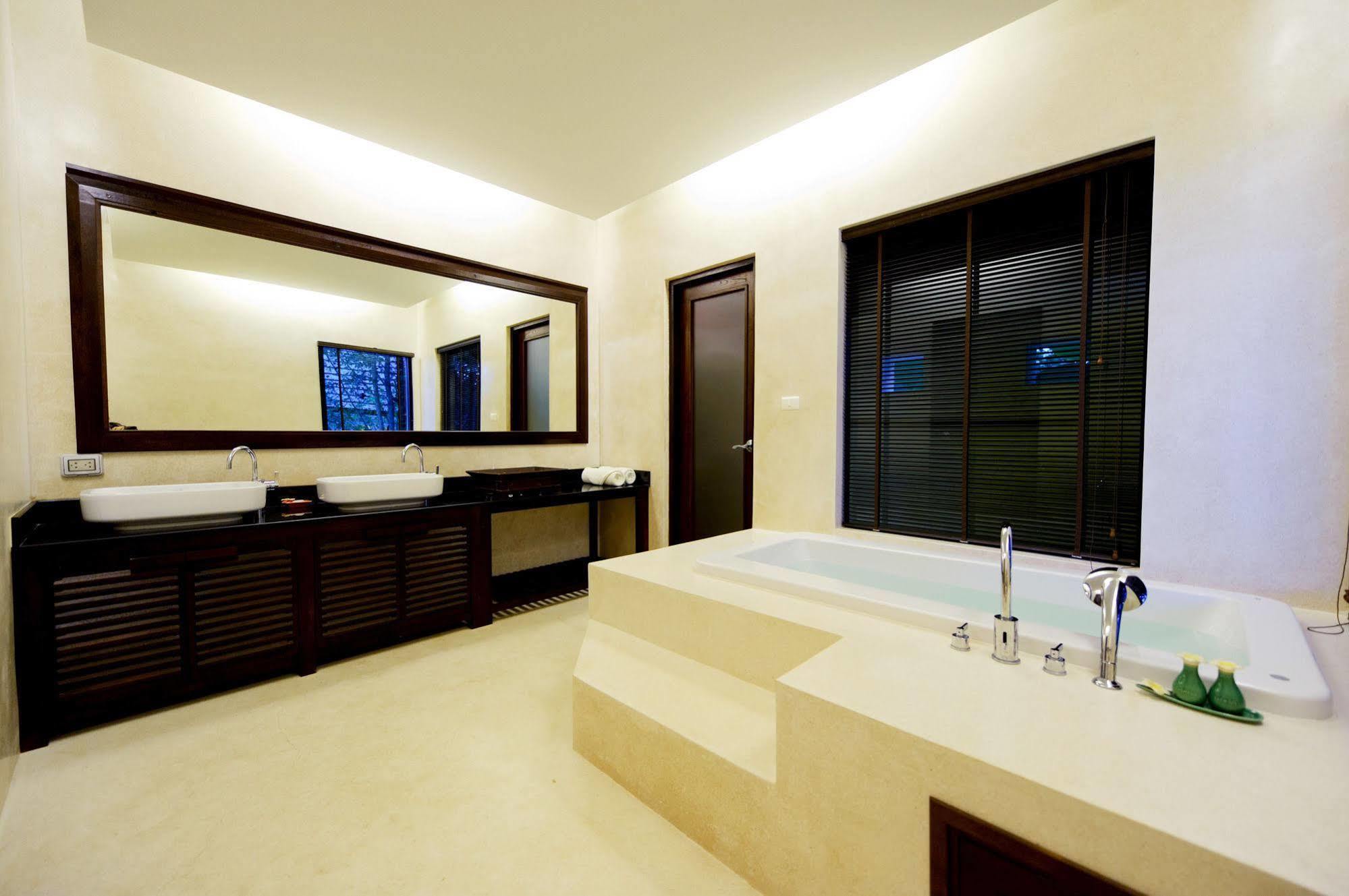 Chiangmai Highlands Golf And Spa Resort Mae On Екстер'єр фото